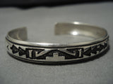 Fabulous Vintage Native American Navajo Thoms Singer Sterling Silver Bracelet Old-Nativo Arts
