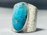 Impressive Native American Navajo Old Kingman Turquoise Sterling Silver Ring-Nativo Arts