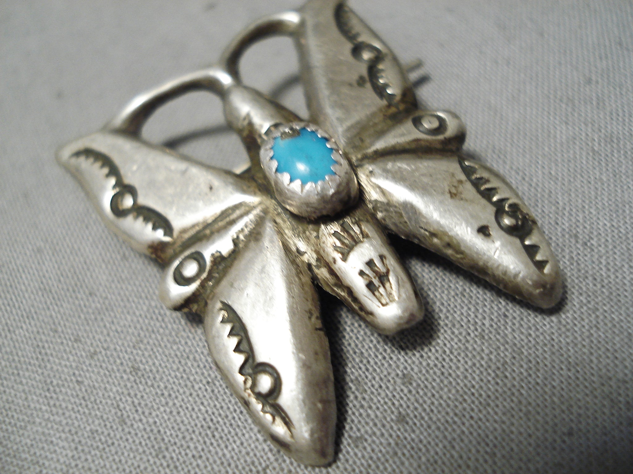 Marvelous Vintage Native American Navajo Turquoise Sterling Silver But –  Nativo Arts