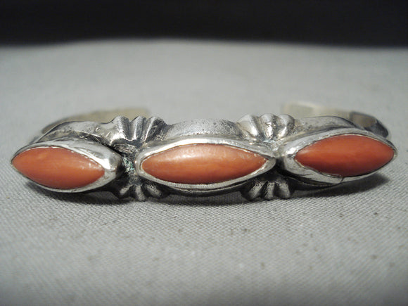 Thick Sturdy Vintage Native American Navajo Coral Sterling Silver Bracelet Old-Nativo Arts