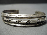 Amazing Vintage Navajo Sterling Silver Bracelet Native American Old-Nativo Arts