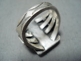 Marvelous Vintage Native American Navajo Green Spiderweb Sterling Silver Ring-Nativo Arts