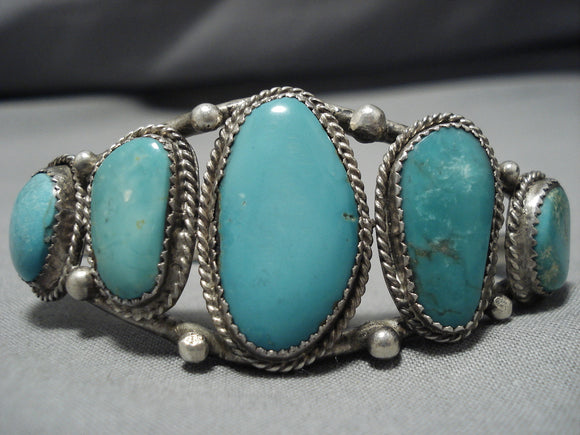 Amazing Vintage Navajo Green Turquoise Sterling Silver Native American Bracelet-Nativo Arts