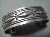 Exceptional Vintage Navajo Sterling Silver Bracelet Native American Old-Nativo Arts