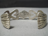 Fabulous Vintage Navajo Sterling Silver Bracelet Hearts Native American Old-Nativo Arts