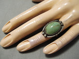 Amazing Vintage Native American Navajo Gaspeite Sterling Silver Ring Old-Nativo Arts