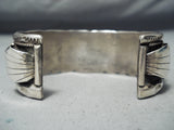 Astonishing Vintage Native American Navajo Old Kingman Turquoise Sterling Silver Bracelet-Nativo Arts