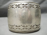 Magnificent Vintage Native American Navajo Sterling Silver Bracelet Old-Nativo Arts