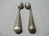 Wonderful Vintage Native American Navajo Hand Tooled Sterling Silver Drop Earrings Old-Nativo Arts
