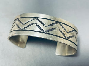 Fabulous Zig Zag Native American Navajo Sterlng Silver Bracelet Signed-Nativo Arts