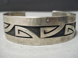 Wonderful Vintage Hopi Native American Navajo Sterling Silver Water Of Life Bracelet Old-Nativo Arts
