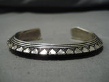 Astounding Vintage Native American Navajo Wil Secataro Sterling Silver Bracelet Cuff Old-Nativo Arts