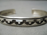 Authentic Vintage Native American Navajo Thomas Singer Sterling Silver Bracelet Old-Nativo Arts