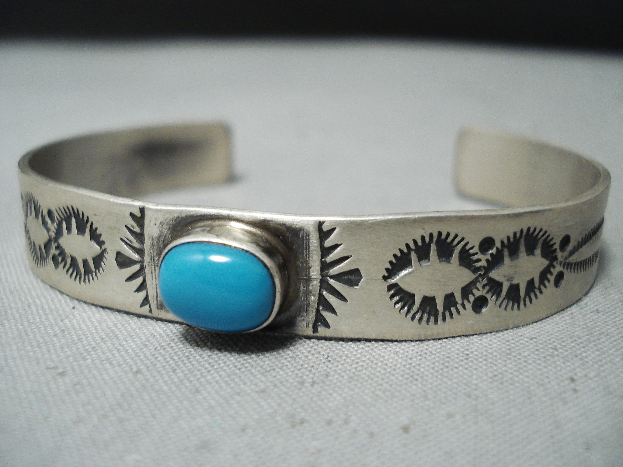 Vintage Sleeping Beauty Turquoise Shadowbox Signed shops Sterling Silver Cuff Bracelet