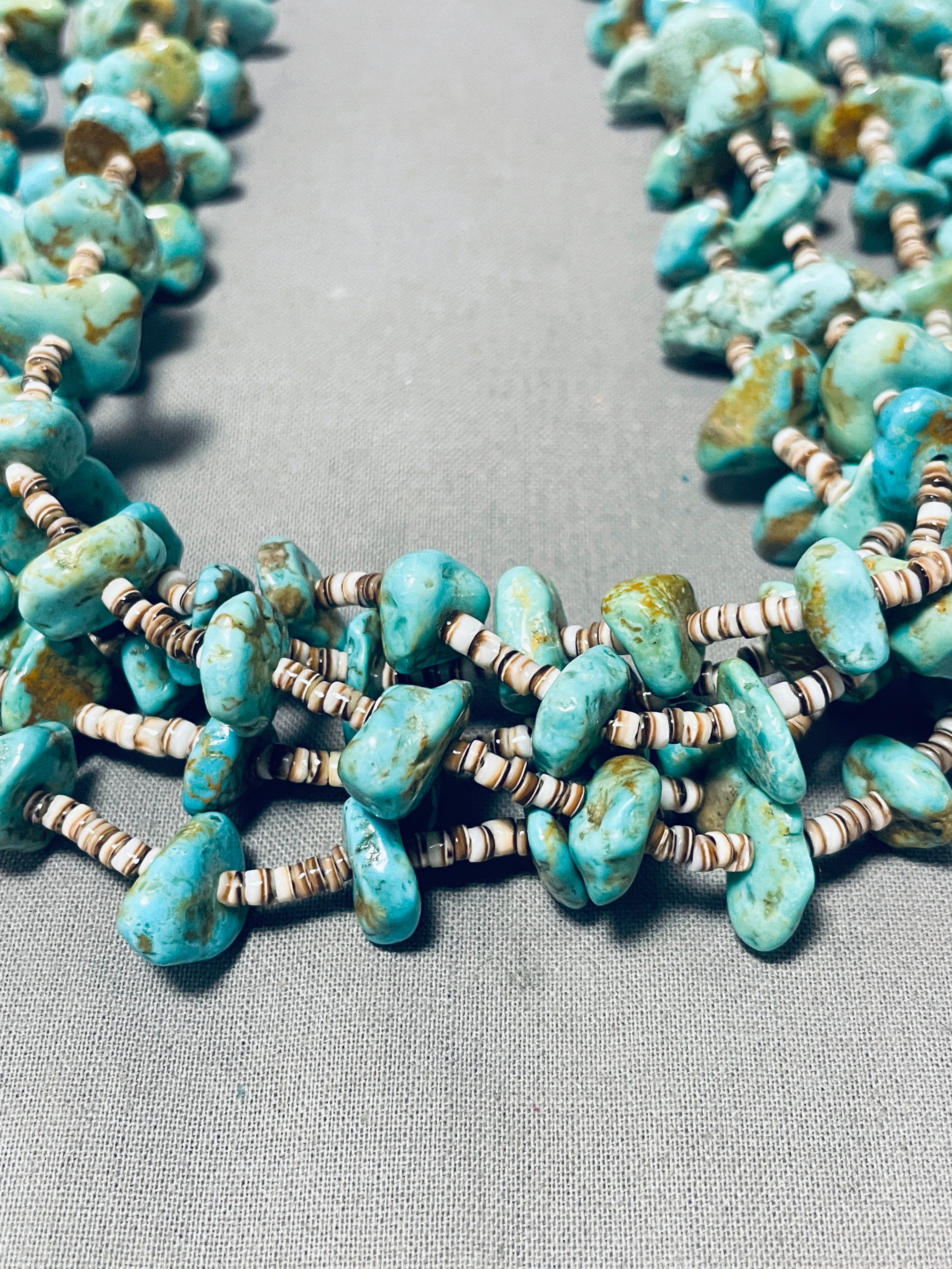 Unforgettable Vintage Native American Navajo Kingman Turquoise 5-stran –  Nativo Arts