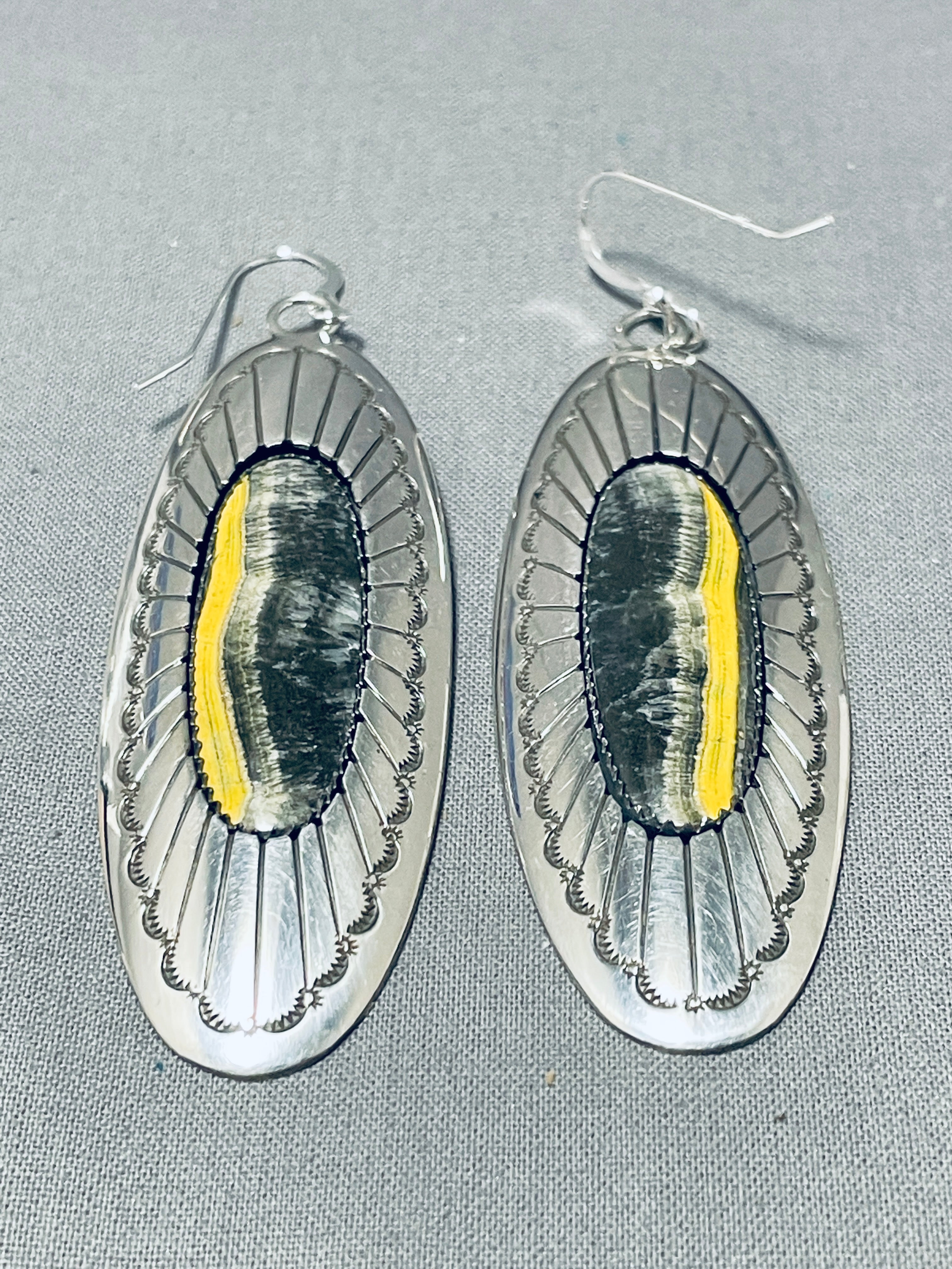 High quality Native American Sterling Elongated Bumblebee Jasper Dangle Earrings For Women