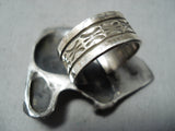 Unbelievable Navajo Sterling Silver Ring Grizzly Native American-Nativo Arts