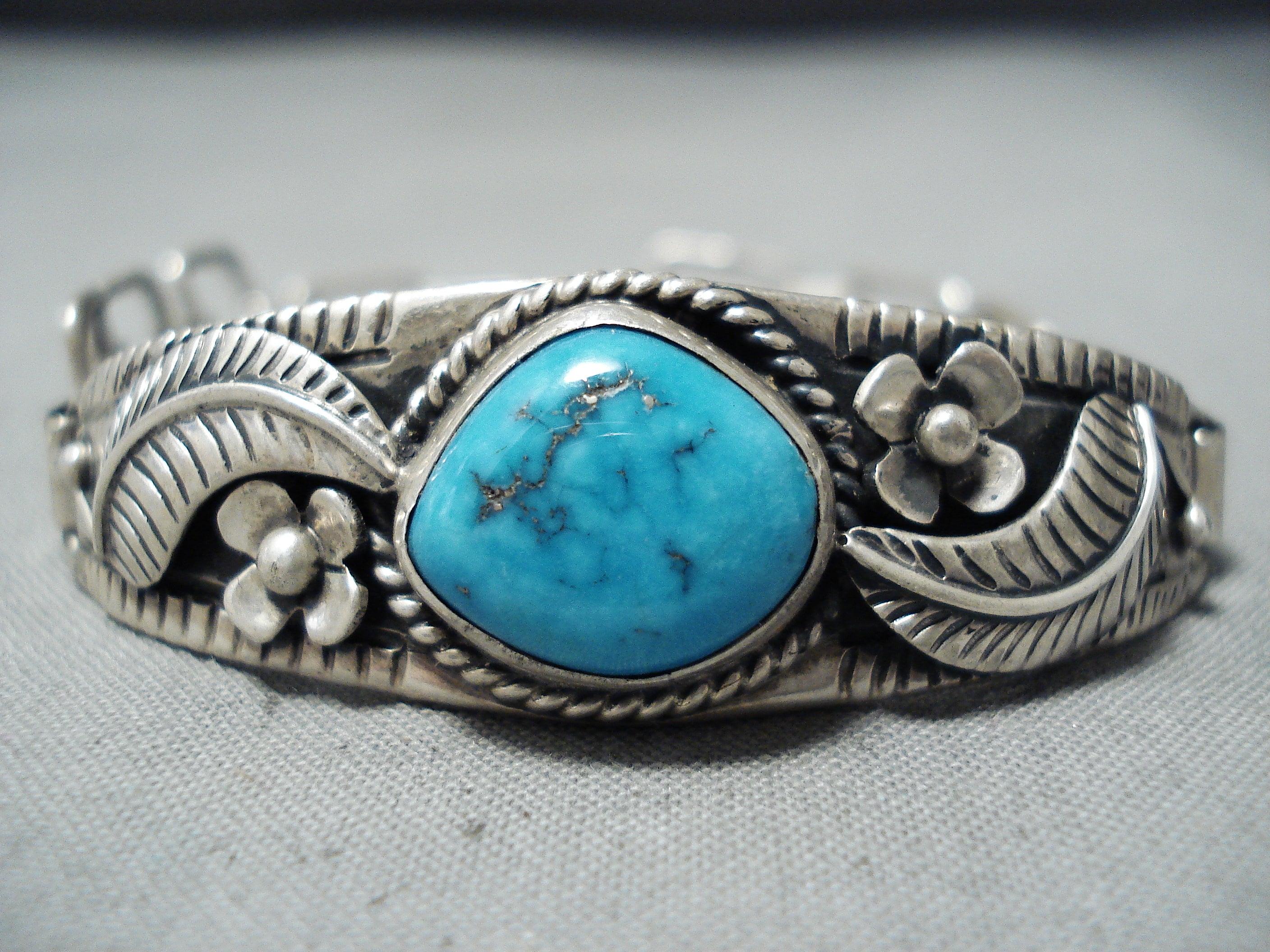 joe chee Navajo リング INDIAN JEWELRY LEATHER ARTS&CRAFTS Tah'bah TRADERS / 【Joe