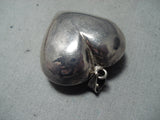 Outstanding Vintage Navajo Sterling Silver Heart Pendant Native American Old-Nativo Arts