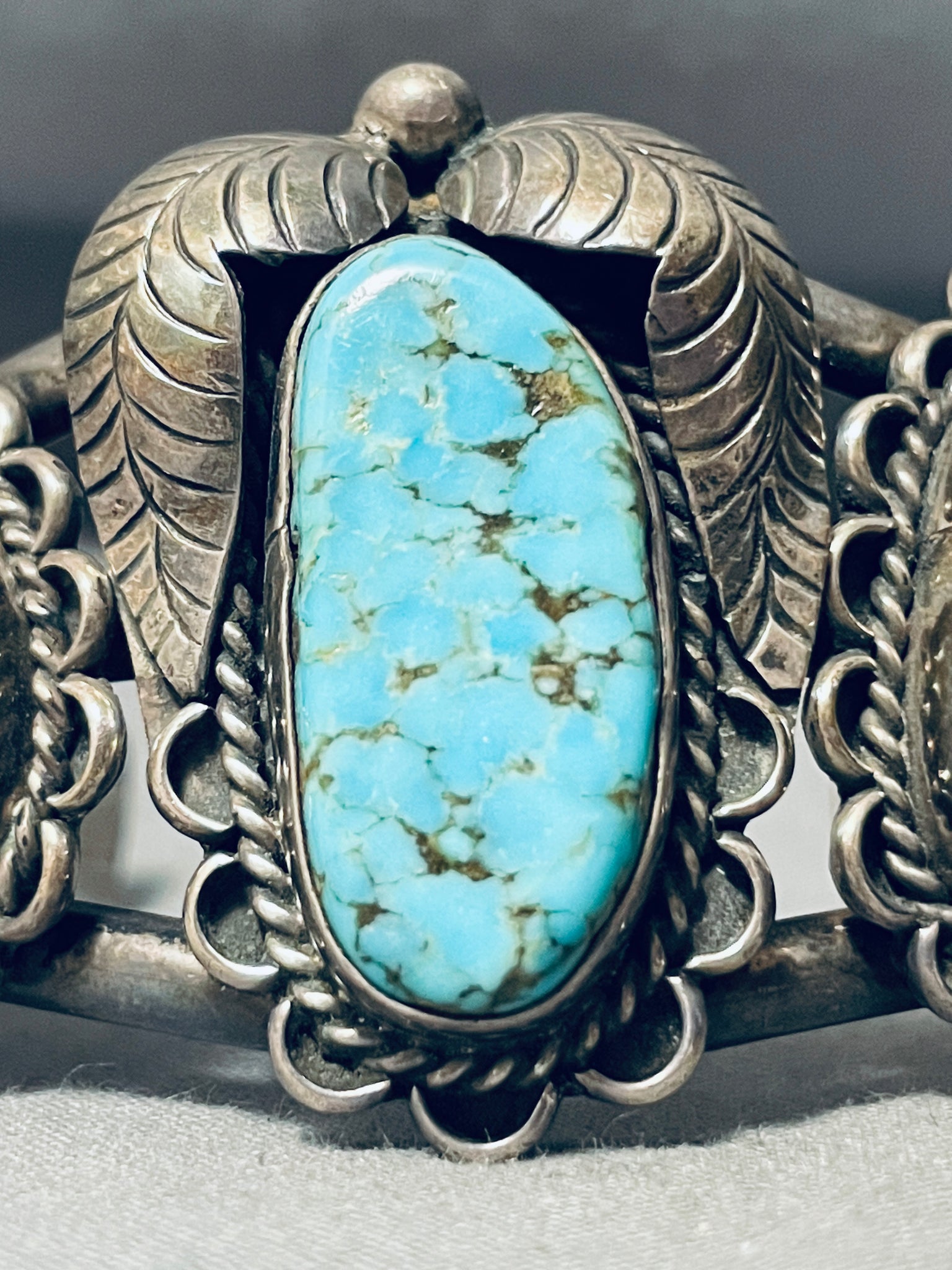 Vtg.Native sterling silver turquoise leaf sale cuff bracelet