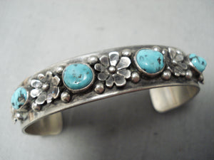 Native American Amazing Signed Vintage Santo Domingo Kingman Turquoise Sterling Silver Bracelet-Nativo Arts