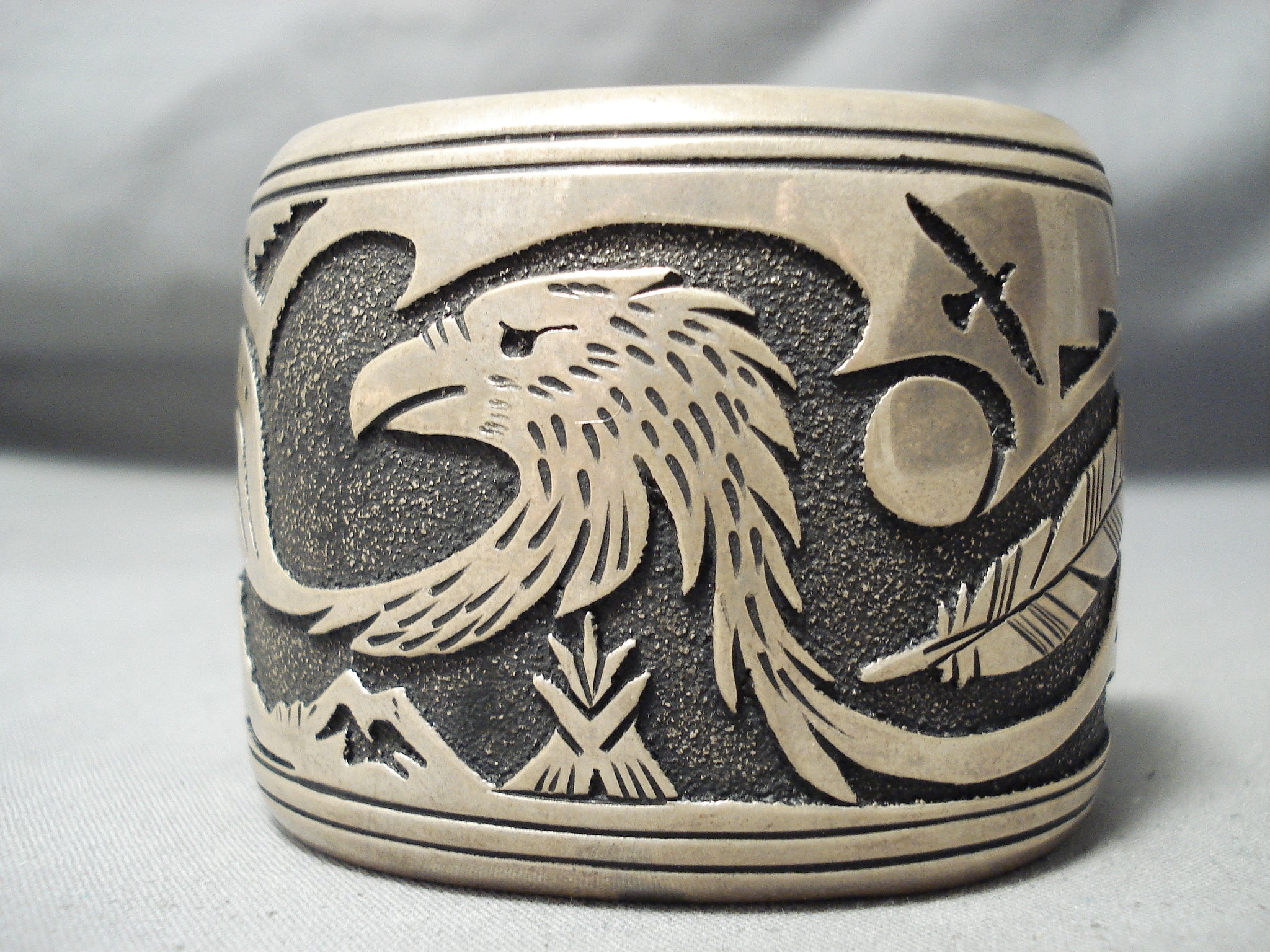 Best Vintage Thomas Singer Native American Navajo Sterling Silver 