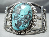 Jaw Dropping Vintage Native American Navajo Turquoise Sterling Silver Bracelet Old-Nativo Arts