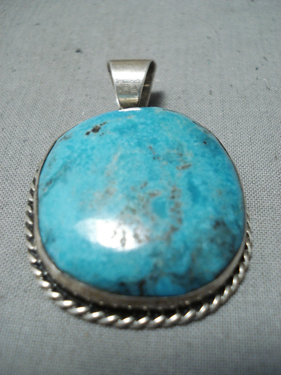 Exceptional Vintage Native American Navajo Pilot Mountain Turquoise Sterling Silver Pendant Old-Nativo Arts