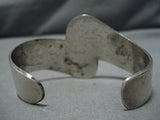 Incredible Vintage Navajo Carved Sterling Silver Native American Bracelet Old-Nativo Arts