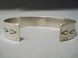 Marvelous Vintage Native American Navajo Sky Blue Turquoise Sterling Silver Bracelet Old-Nativo Arts