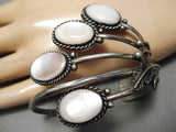 Beautiful Vintage Native American Navajo Pink Shell Sterling Silver Bracelet Old-Nativo Arts