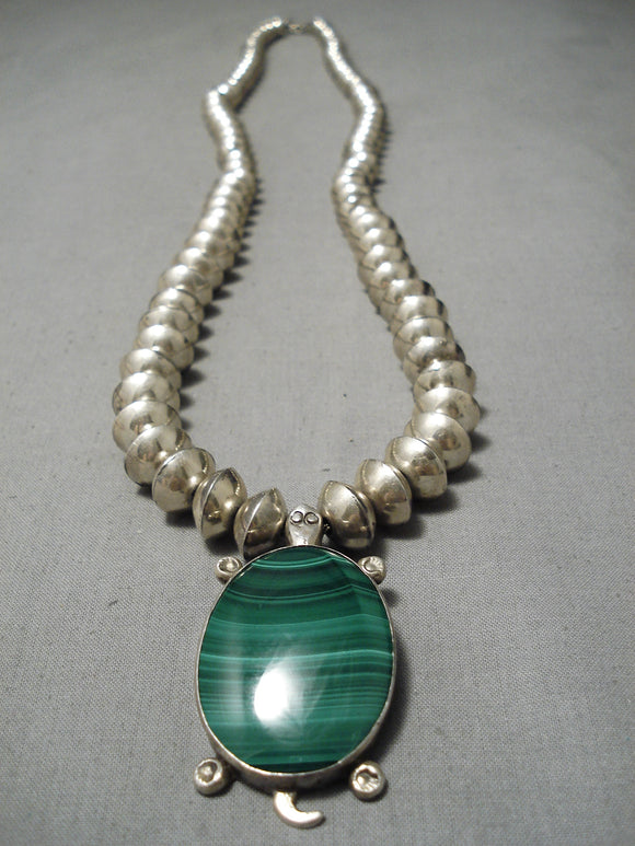 Stunning Vintage Native American Navajo Hand Tooled Sterling Silver Malachite Necklace-Nativo Arts