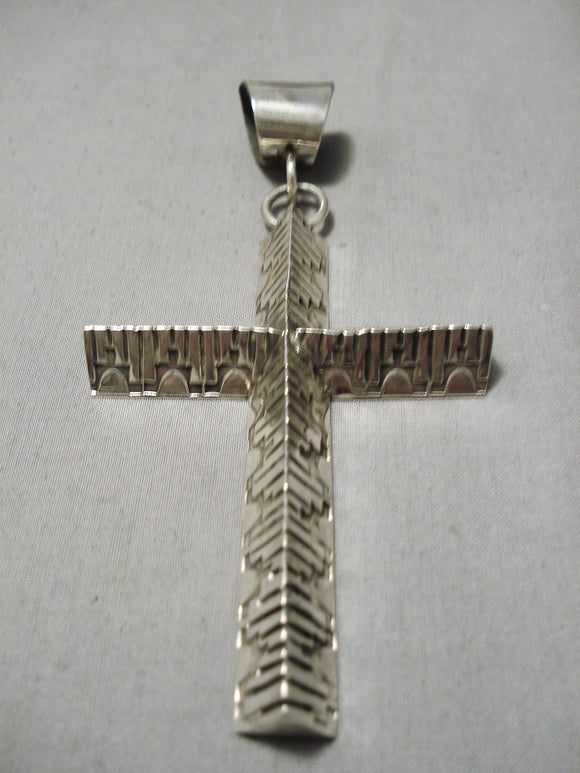 Incredible Navajo Native American Sterling Silver Cross Pendant-Nativo Arts