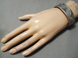 Wonderful Vintage Santo Domingo Sterling Silver Native American Bracelet Old-Nativo Arts