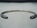 Wonderful Vintage Navajo Native American Sterling Silver Bracelet Old-Nativo Arts