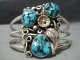 Astonishing Vintage Native American Navajo Kingman Turquoise Sterling Silver Bracelet Old-Nativo Arts