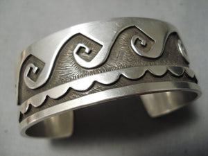 Magnificent Vintage Hopi Sterling Silver Bracelet Native American Old-Nativo Arts