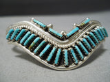 Eye-catching Vintage Native American Navajo Turquoise Sterling Silver Bracelet Old-Nativo Arts