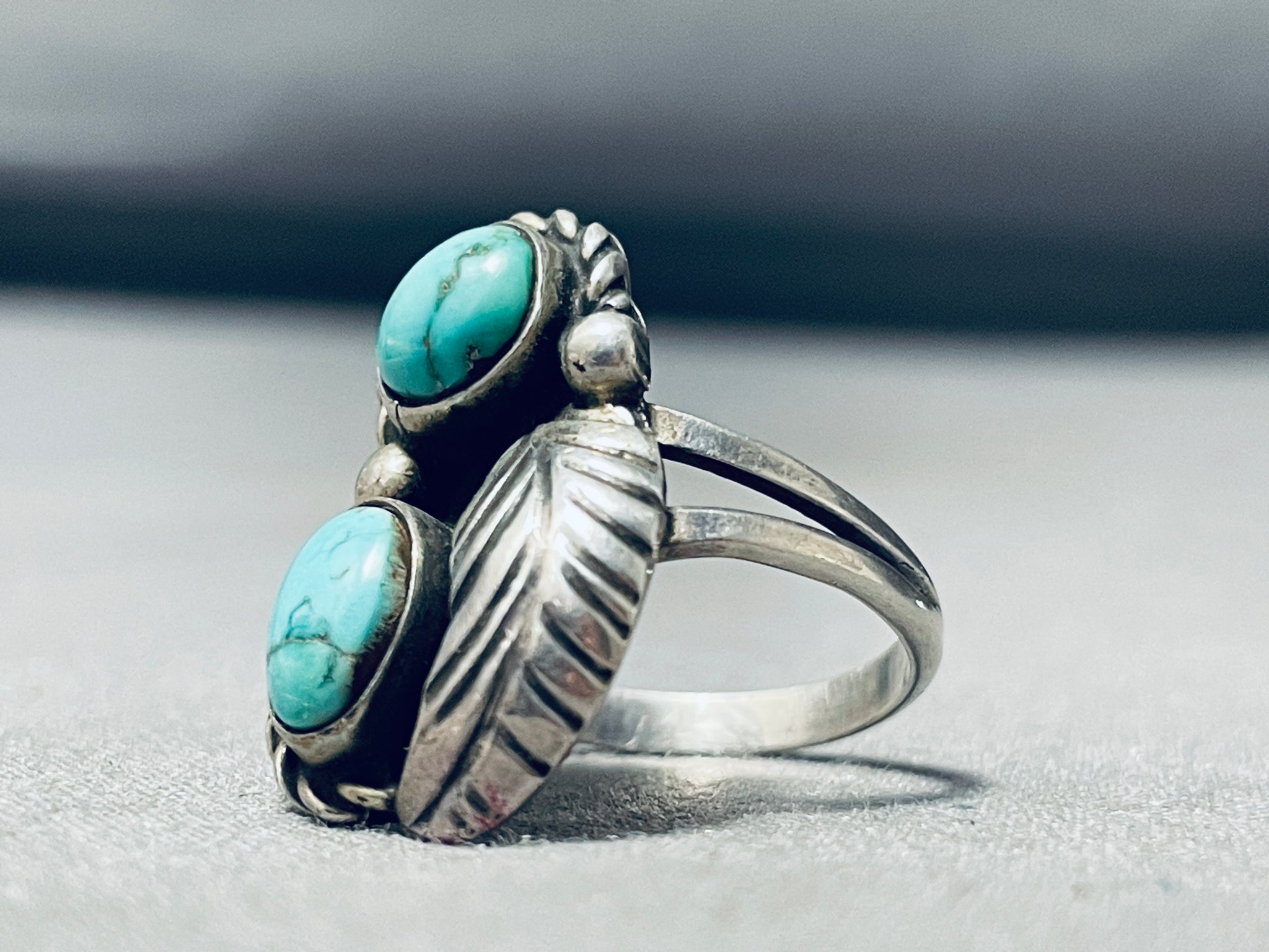 Silver 2024 and Turquoise Native American Ring with Leaf Detail