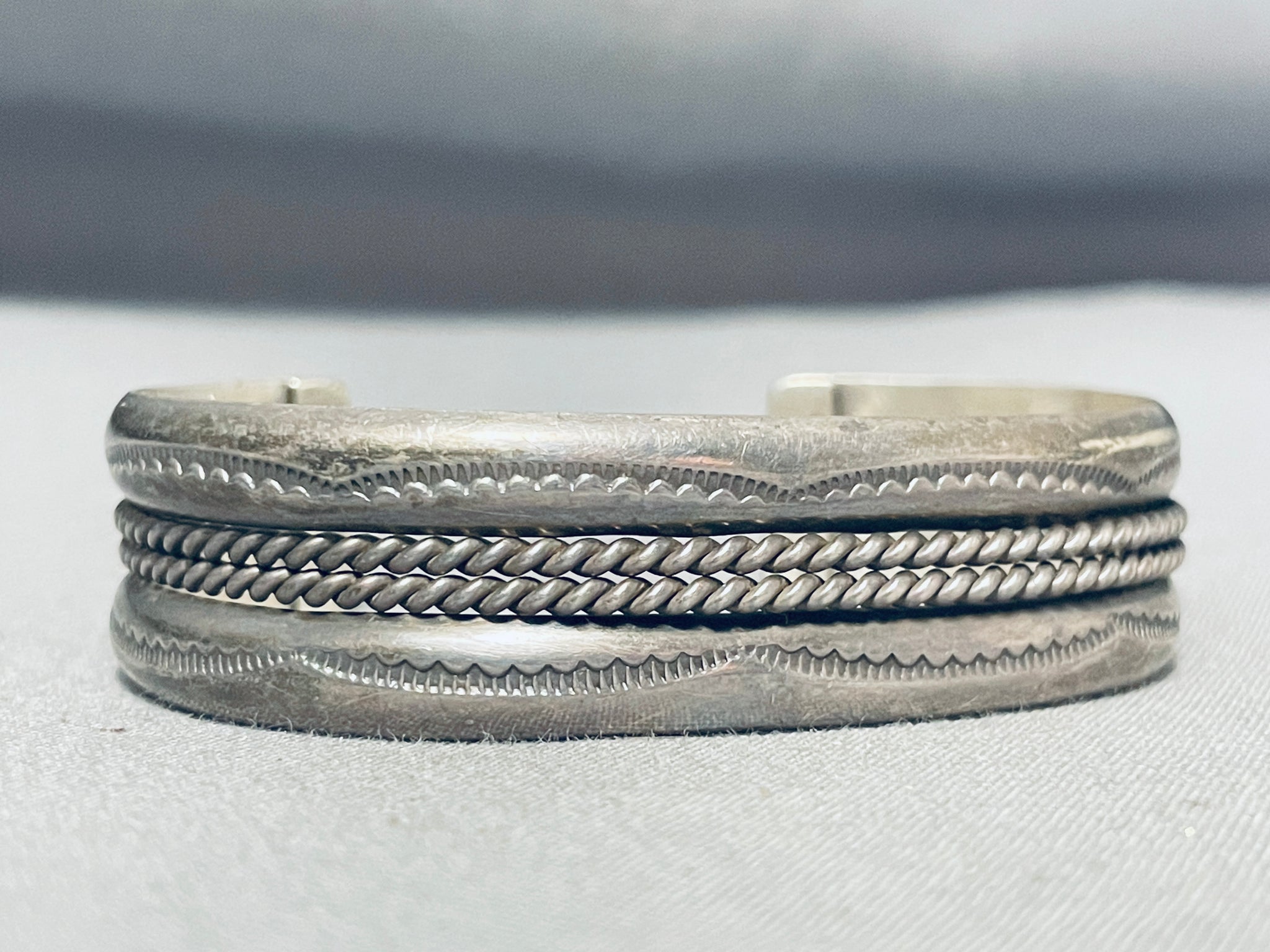 Sterling Silver - Navajo Cuff Bracelet - Vintage Sterling Tahe Navajo Woven Cuff Bracelet, 19.43 g Solid offers Sterling Silver, Marked.