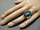Outstanding Vintage Native American Navajo Old Kingman Turquoise Sterling Silver Ring-Nativo Arts