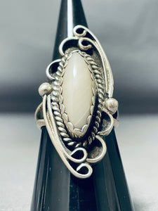 Sensational Vintage Native American Navajo Mother Of Pearl Sterling Silver Ring-Nativo Arts