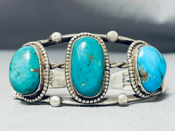 Amazing Vintage Native American Navajo Kingman Turquoise Sterling Silver Bracelet-Nativo Arts