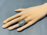 Attractive Hand Stamped Rug Vintage Native American Navajo Sterling Silver Ring-Nativo Arts