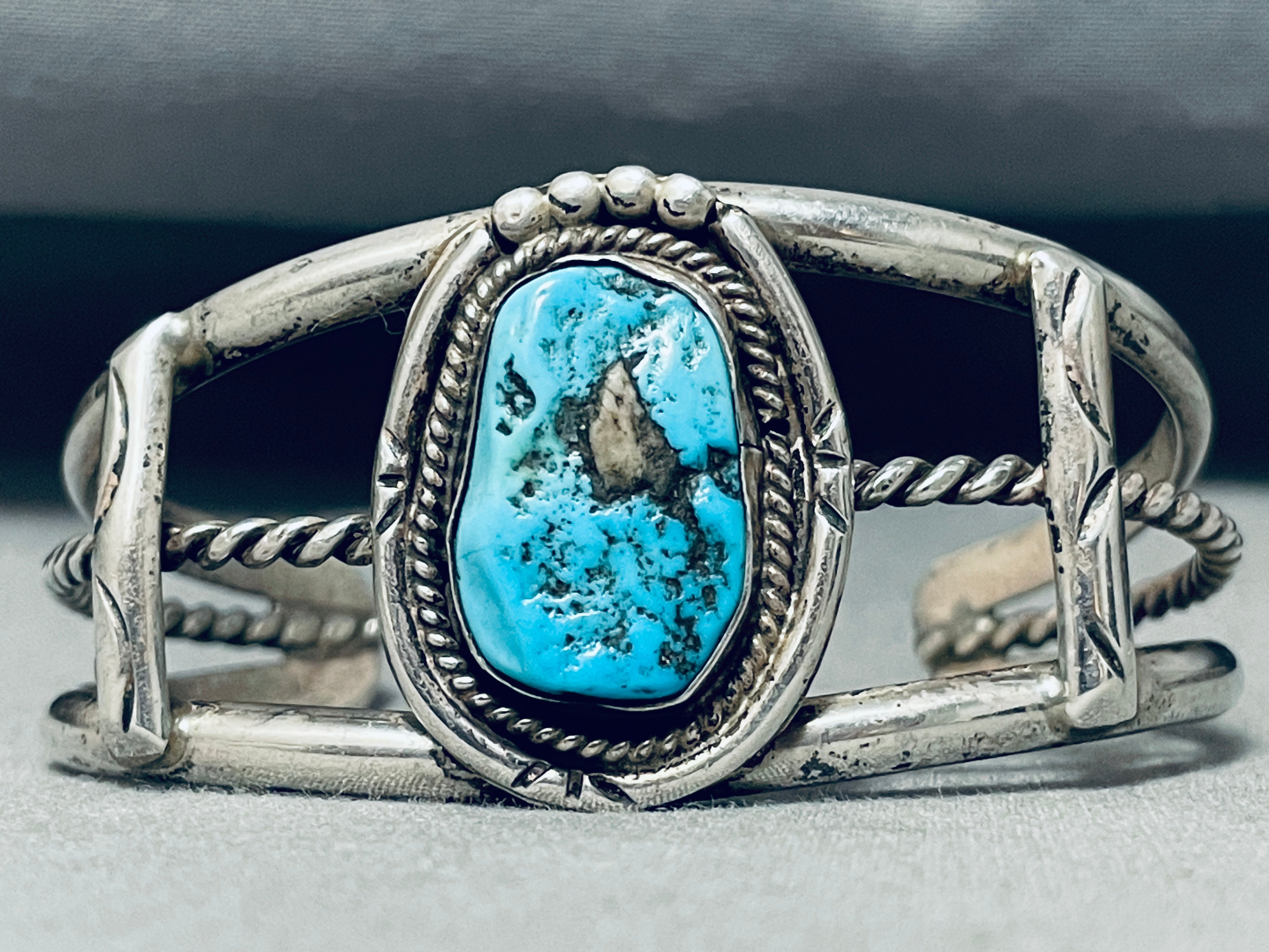 Authentic Vintage Native American Navajo Turquoise Sterling Silver