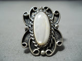 Beautiful Vintage Native American Navajo Mother Of Pearl Sterling Silver Ring Old-Nativo Arts