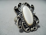 Beautiful Vintage Native American Navajo Mother Of Pearl Sterling Silver Ring Old-Nativo Arts