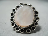 Beautiful Vintage Native American Navajo Pink Shell Sterling Silver Swirl Ring Old-Nativo Arts