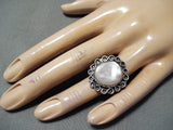 Beautiful Vintage Native American Navajo Pink Shell Sterling Silver Swirl Ring Old-Nativo Arts
