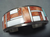 Dynamic Vintage Native American Navajo Spiny Oyster Sterling Silver Bracelet Old-Nativo Arts